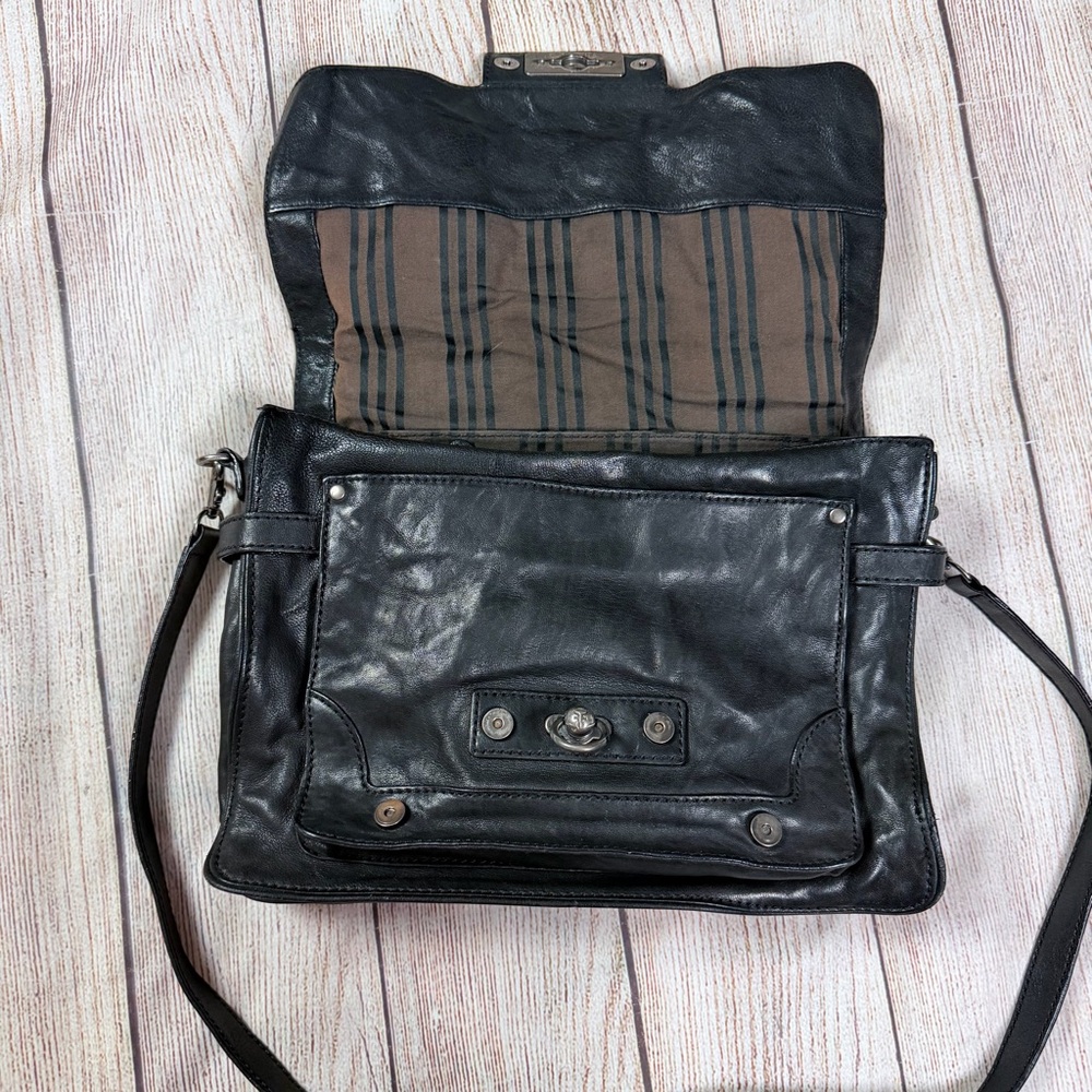 Frye Large Cameron Black Leather Satchel - Picture 4 of 9